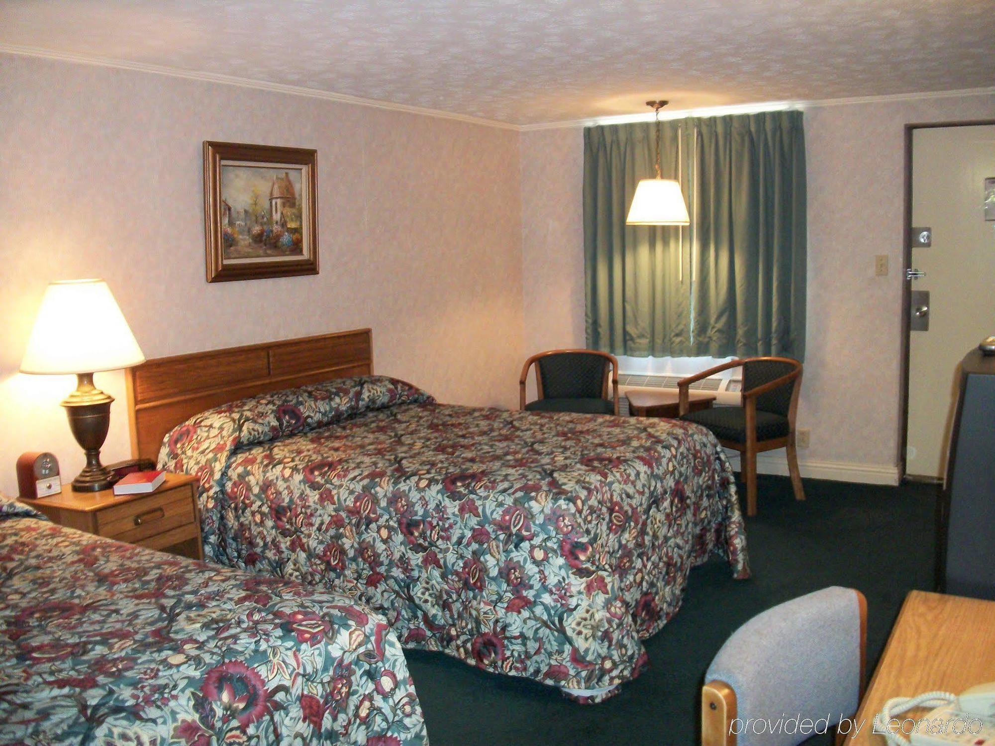Budget Host Westgate Inn London Exterior photo